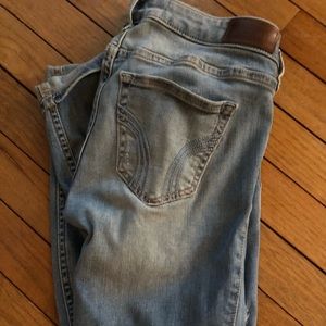 Women’s Hollister jeans